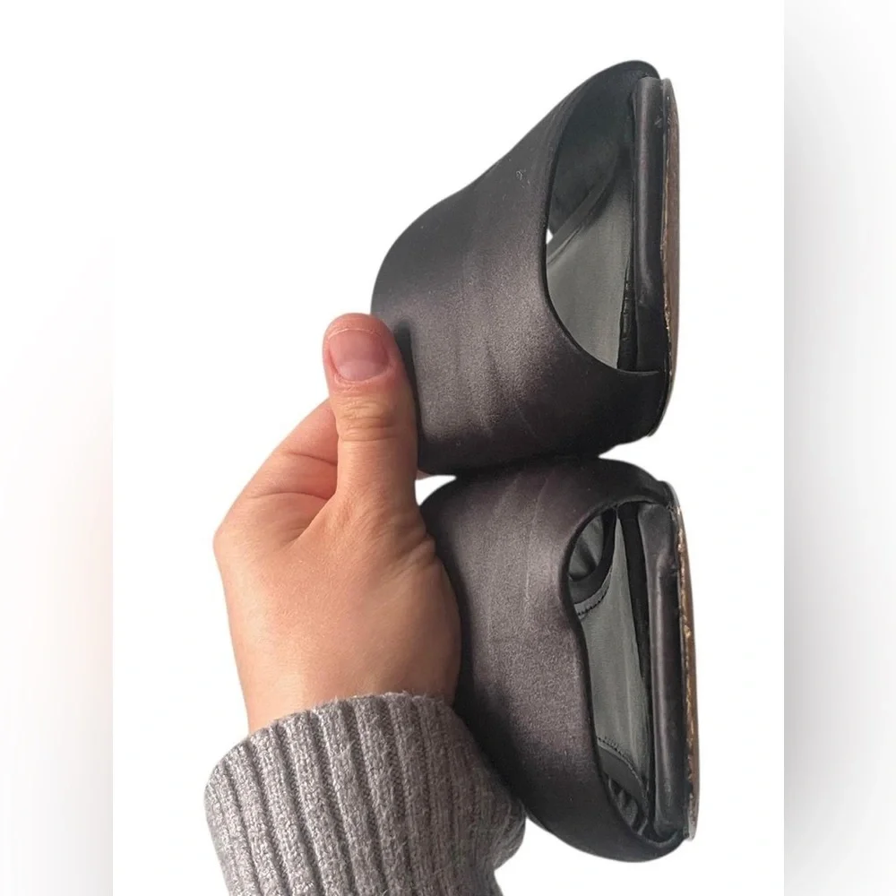 Satin Mules Black Slip On Slides with a 2.5" Heel by Donald Pilner 7.5 - Picture 4 of 8